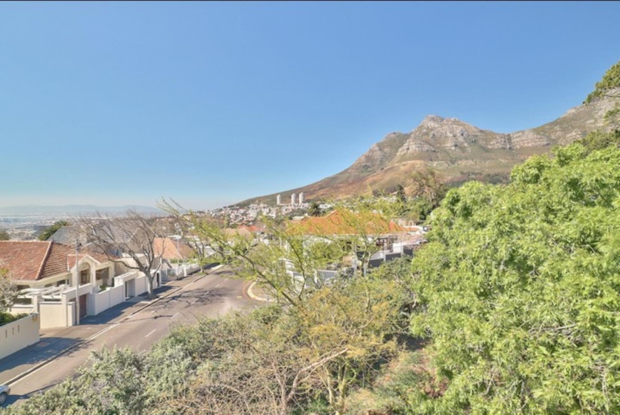 3 Bedroom Property for Sale in Oranjezicht Western Cape